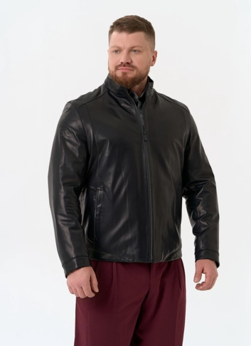 Мужская куртка из натуральной кожи черного цвета фото