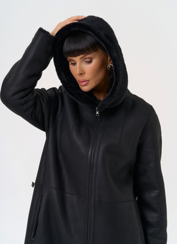 Натуральная двухсторонняя дубленка с капюшоном