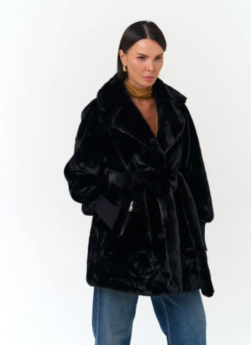 Женское пальто из эко меха