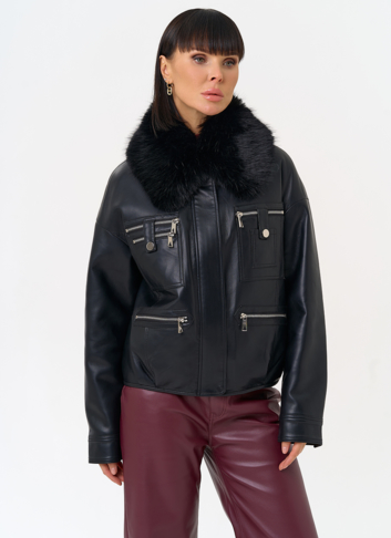 Женская утепленная куртка из эко кожи черного цвета