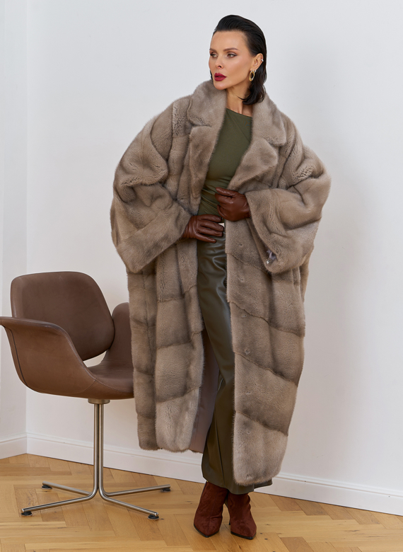 Норковая шуба оверсайз с английским воротником