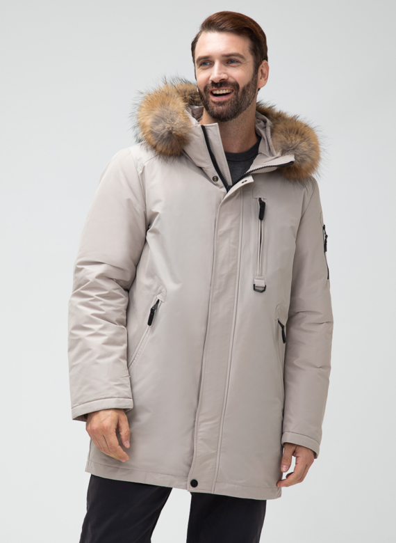 Мужской пуховик с капюшоном из меха енота